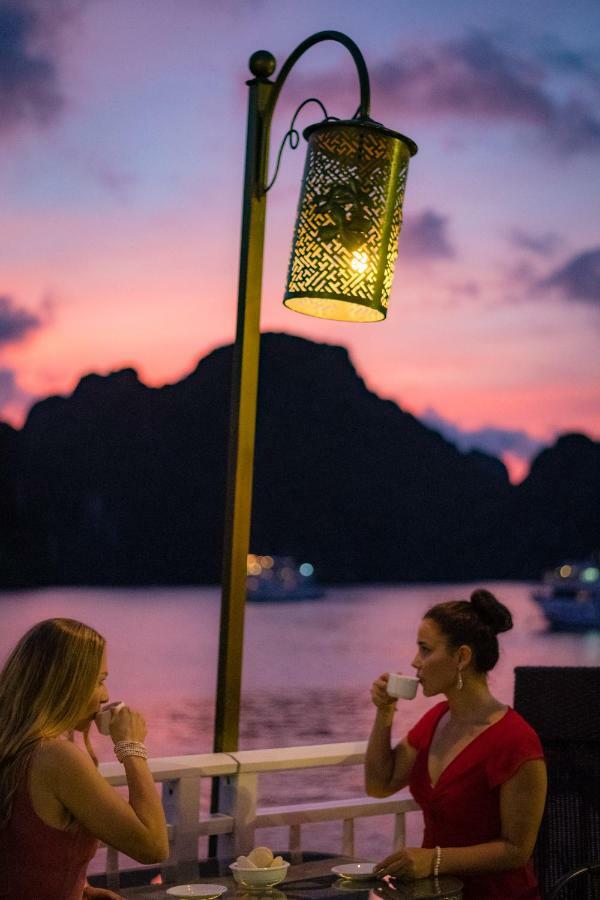 Heritage Line Violet Cruise - Halong Bay & Lan Ha Bay Ha Long Exterior foto